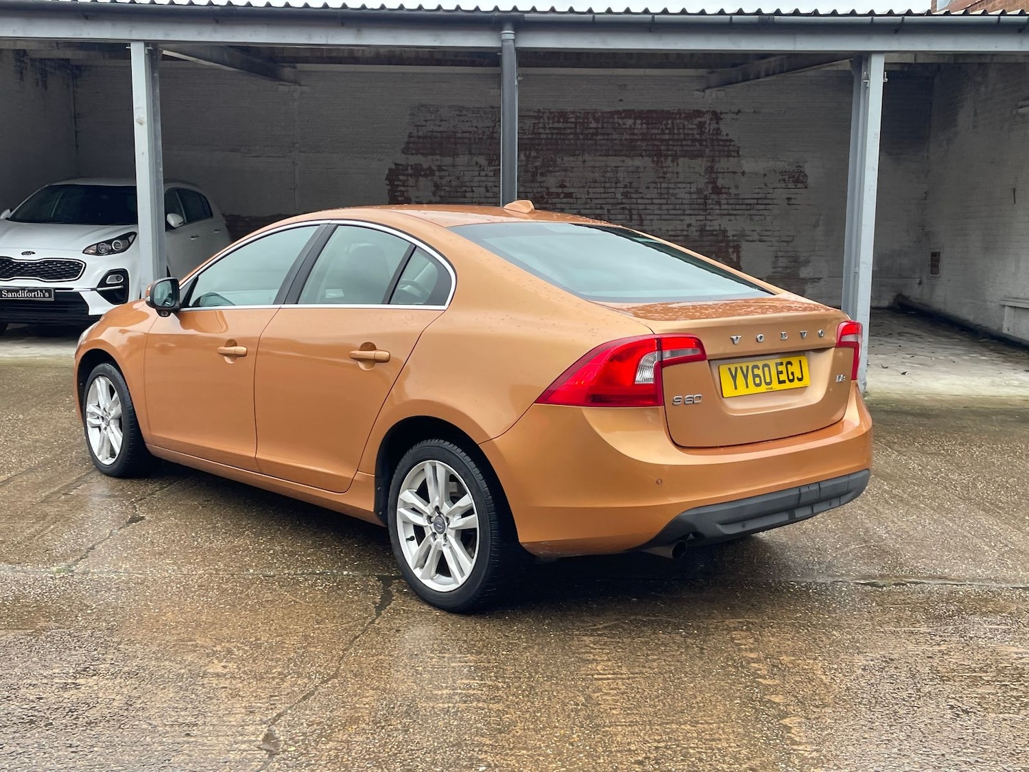 Used Volvo S60 2010 for sale - 77634734: Photo 27