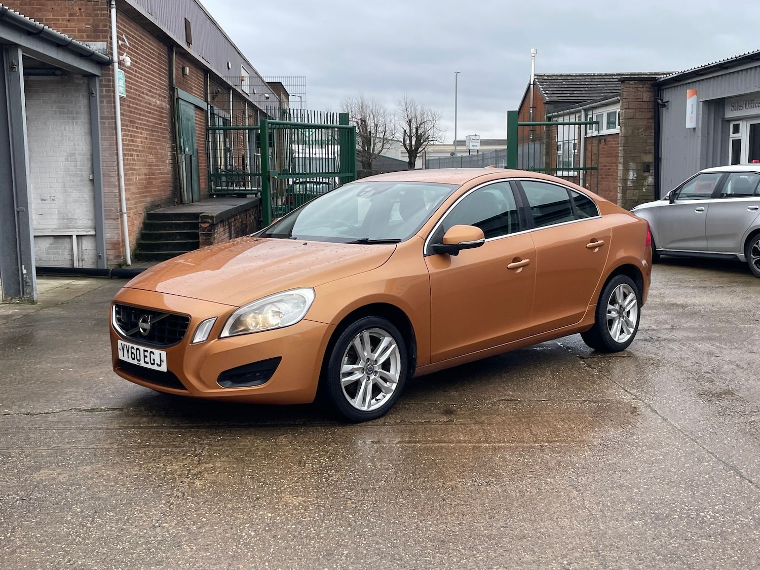 Used Volvo S60 2010 for sale - 77634734: Photo 42