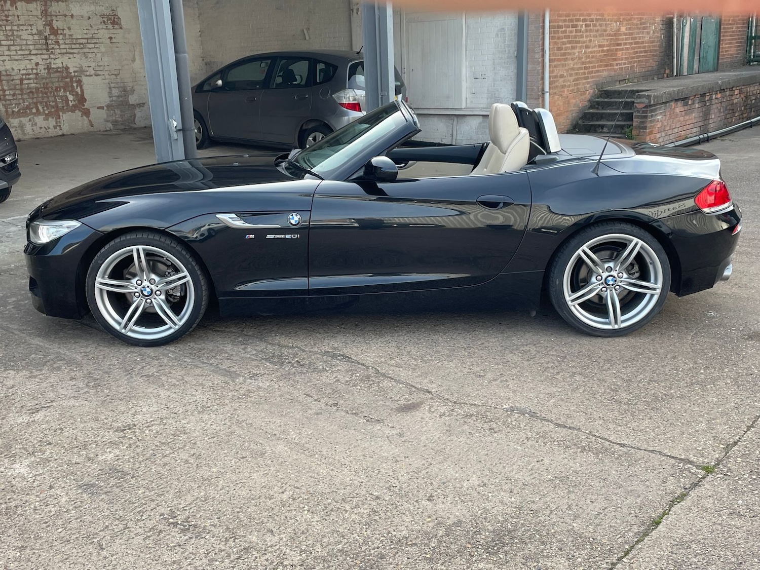 Used BMW Z4 2015 for sale - 76241541: Photo 27