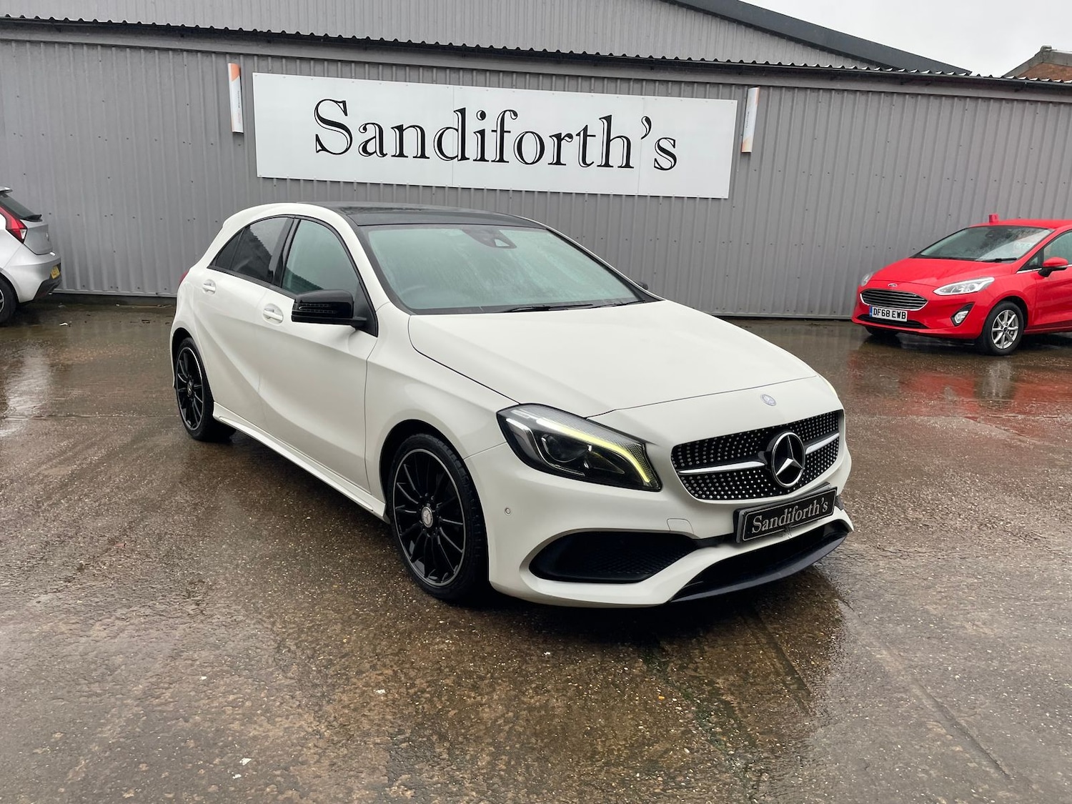 Used Mercedes-Benz A-Class 2015 for sale - 77771403: Photo 40