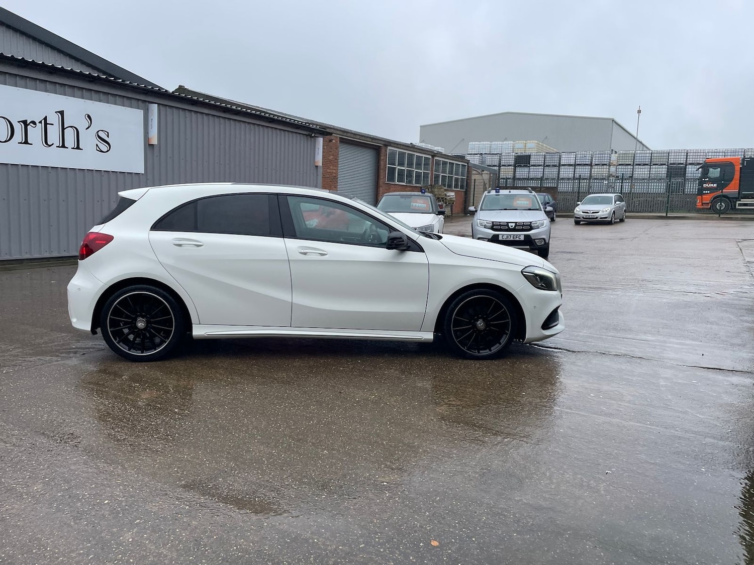 Used Mercedes-Benz A-Class 2015 for sale - 77771403: Photo 47