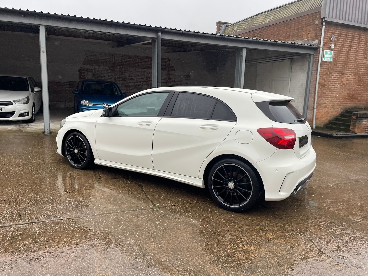 Used Mercedes-Benz A-Class 2015 for sale - 77771403: Photo 63