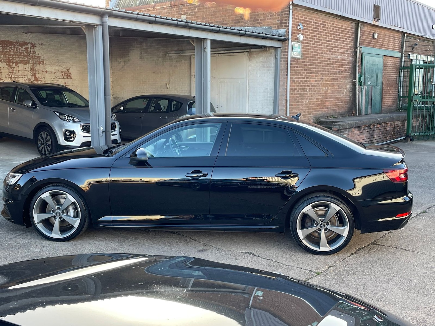 Used Audi A4 2017 for sale - 76842236: Photo 27