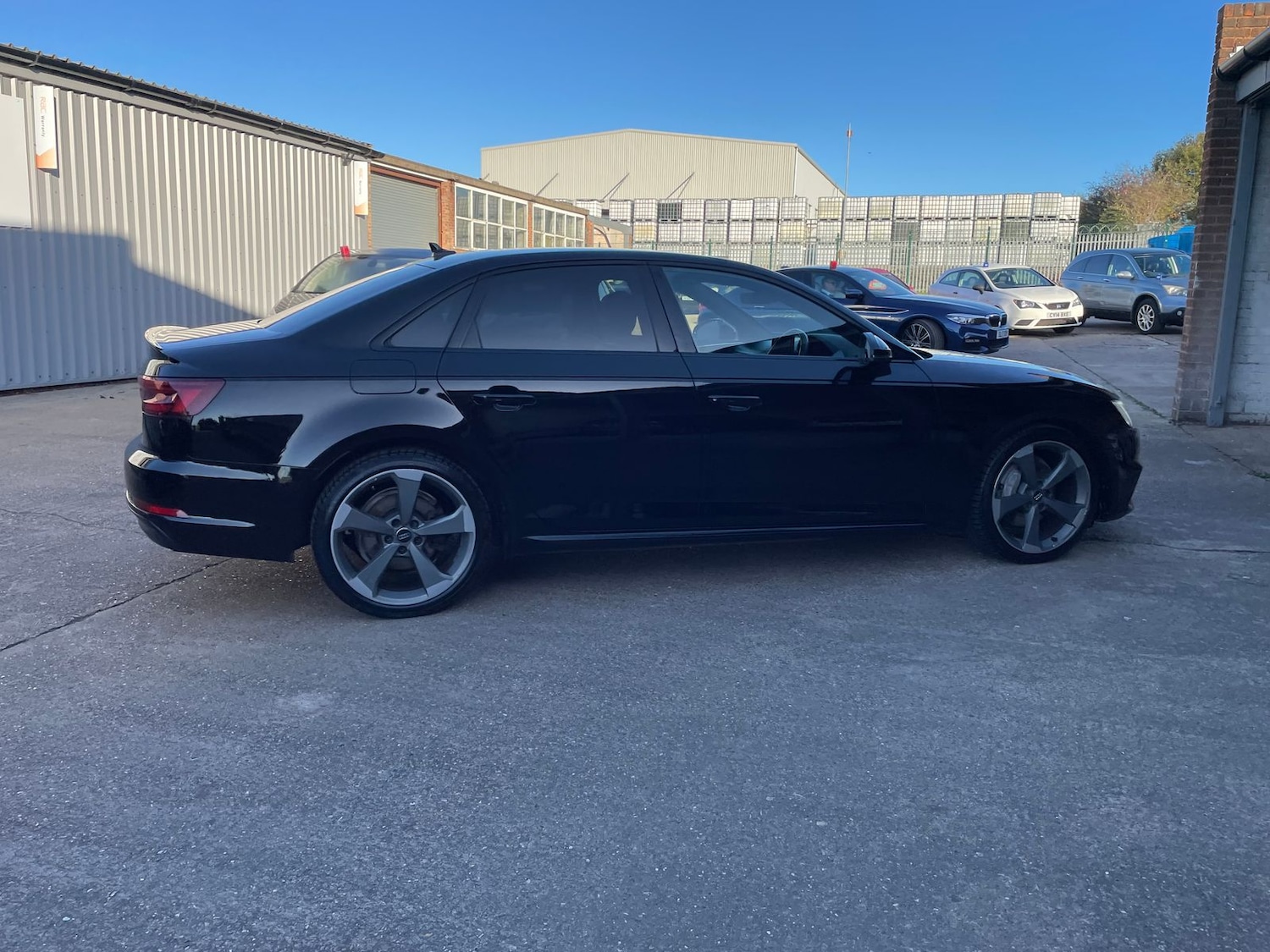 Used Audi A4 2017 for sale - 76842236: Photo 43