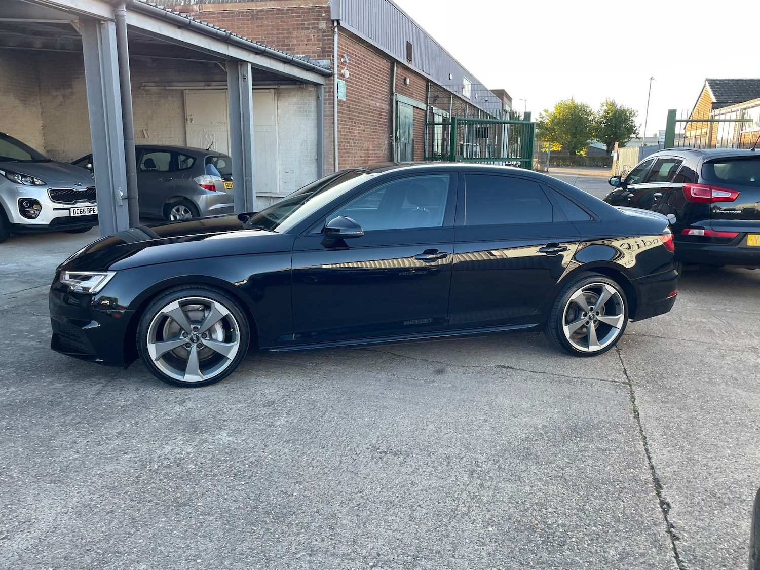 Used Audi A4 2017 for sale - 76842236: Photo 60