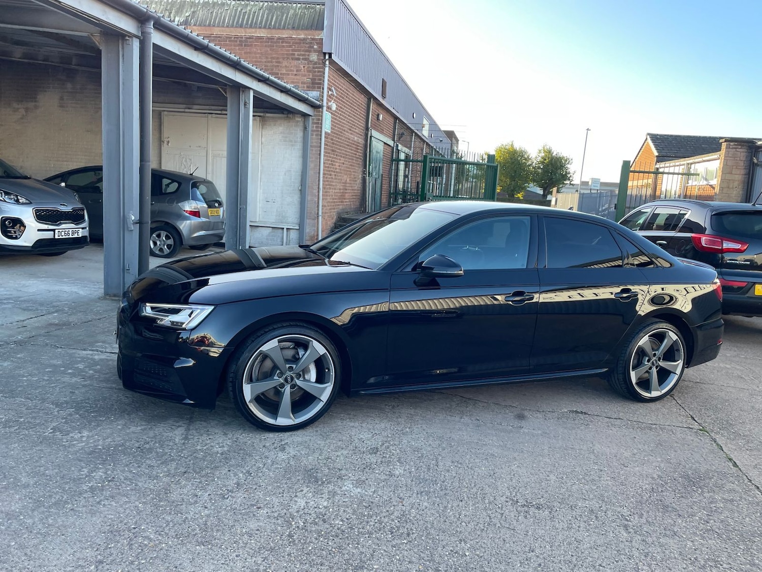 Used Audi A4 2017 for sale - 76842236: Photo 62