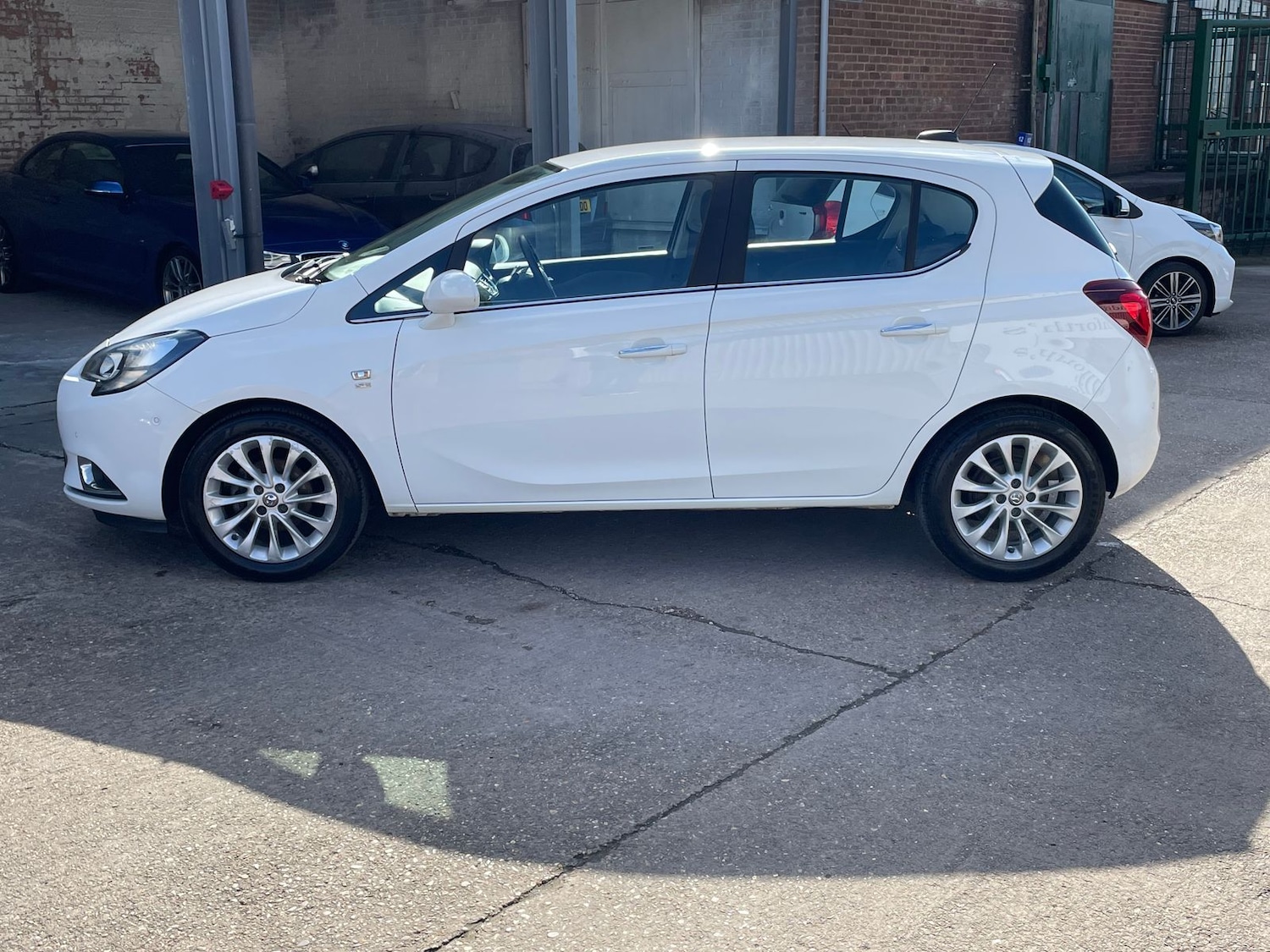 Vehicle 28