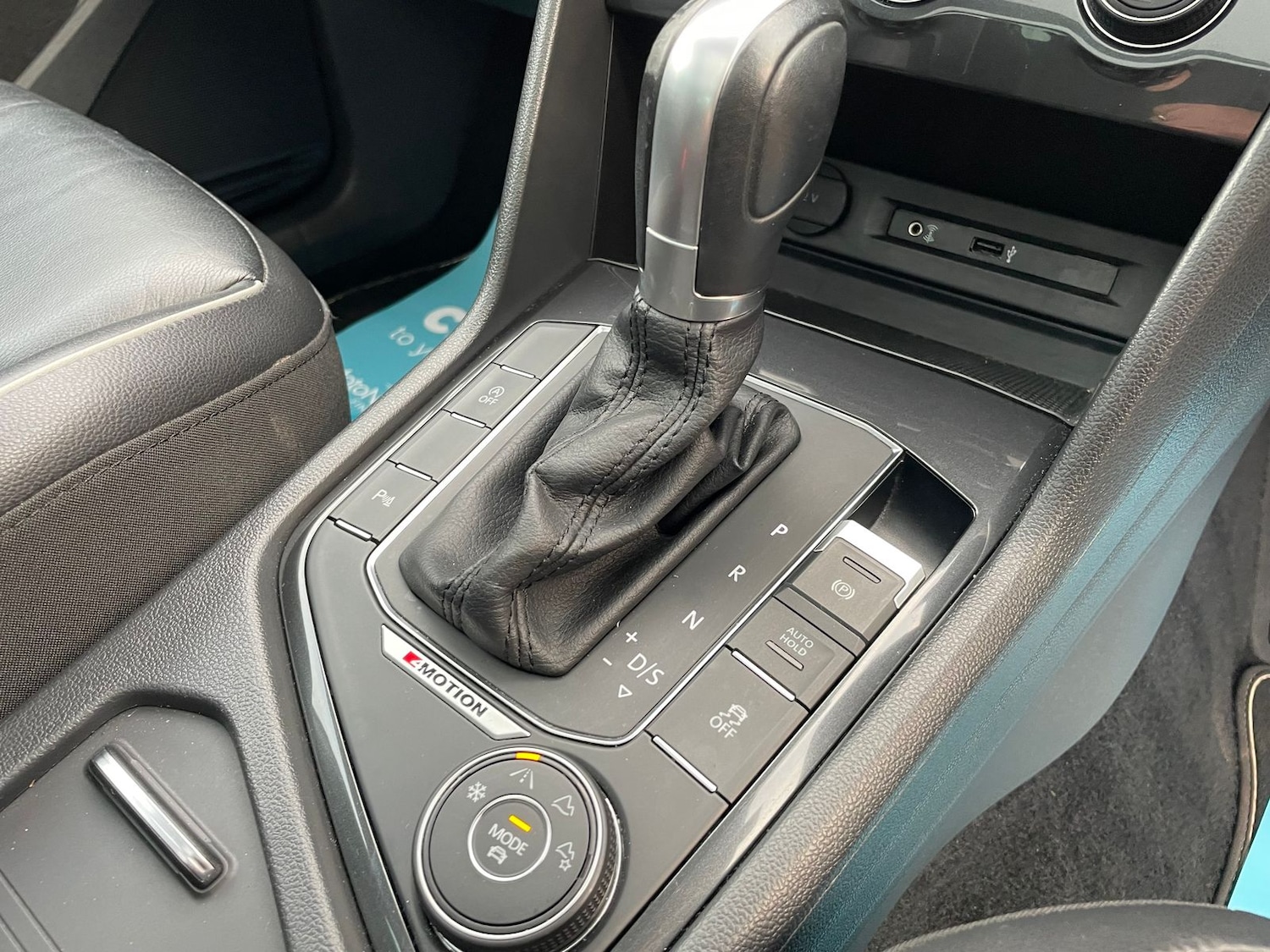 Used Volkswagen Tiguan 2017 for sale - 76514690: Photo 14