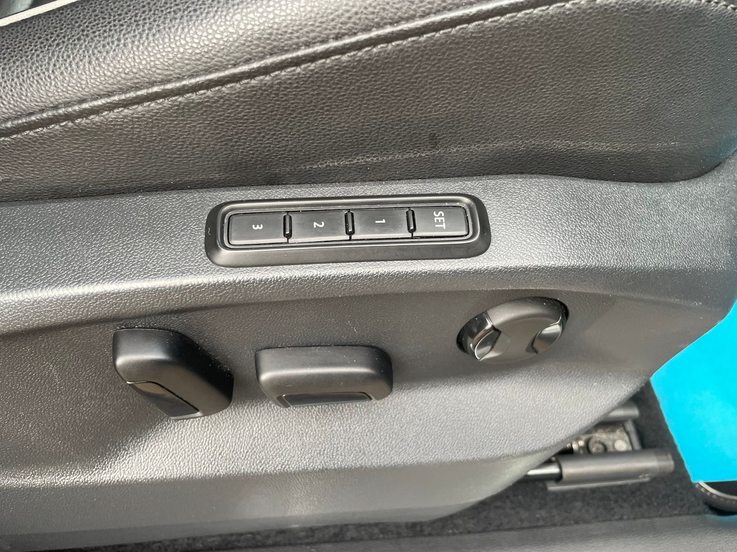 Used Volkswagen Tiguan 2017 for sale - 76514690: Photo 15