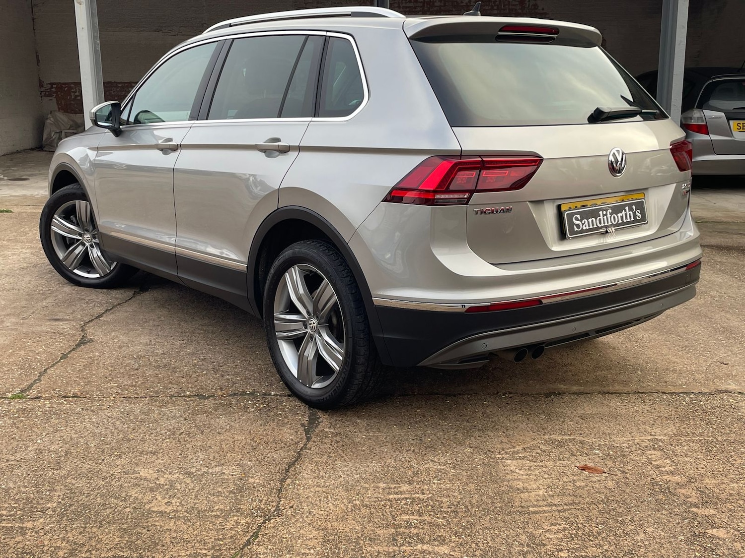 Used Volkswagen Tiguan 2017 for sale - 76514690: Photo 21