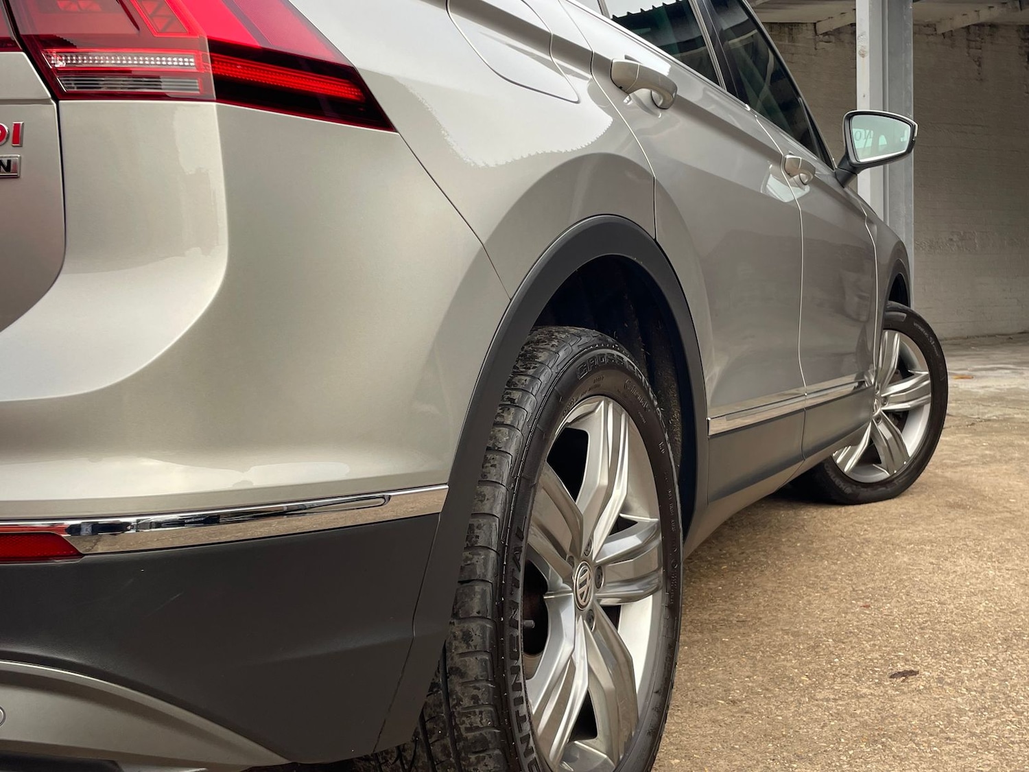 Used Volkswagen Tiguan 2017 for sale - 76514690: Photo 25