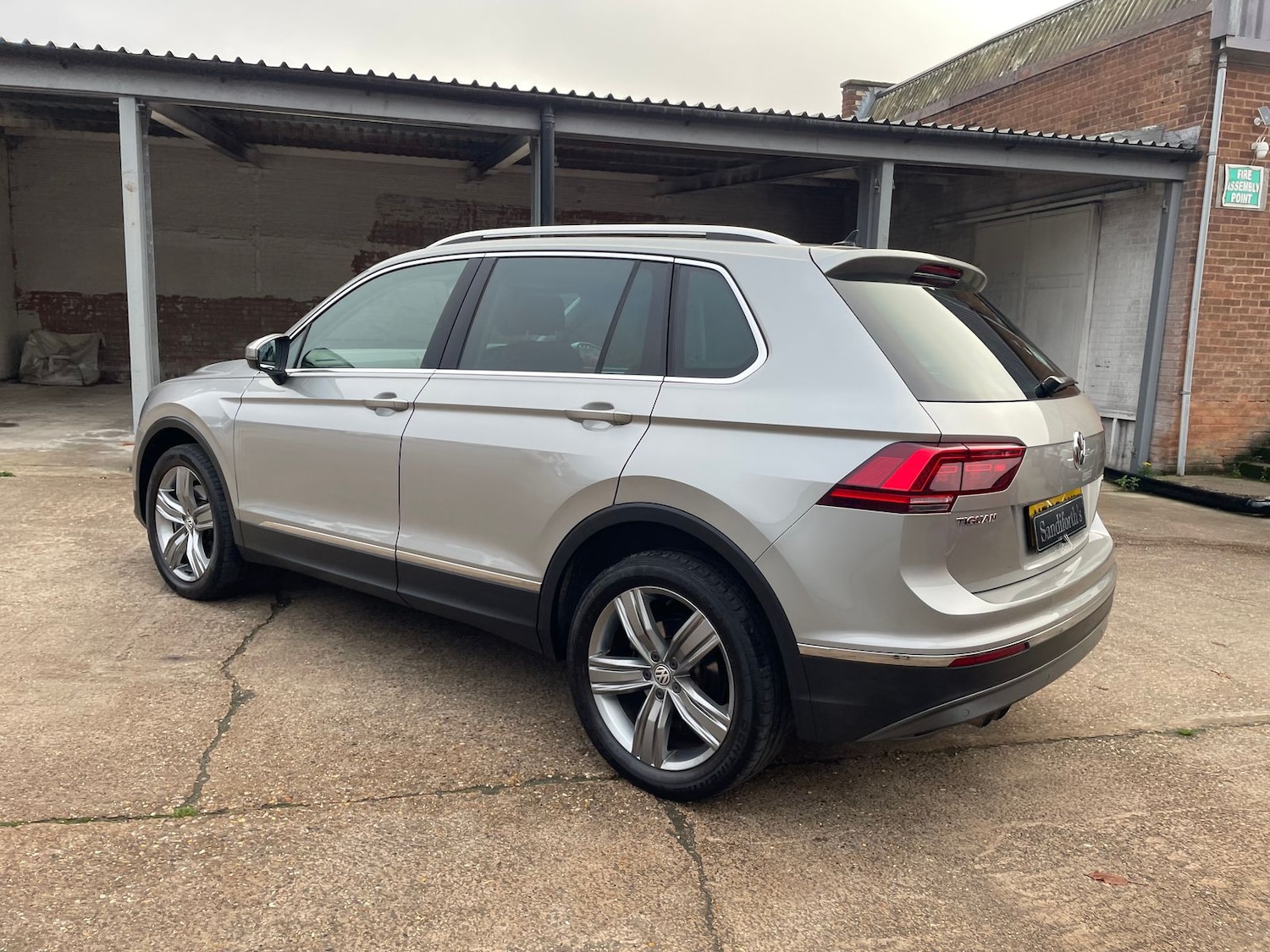 Used Volkswagen Tiguan 2017 for sale - 76514690: Photo 61