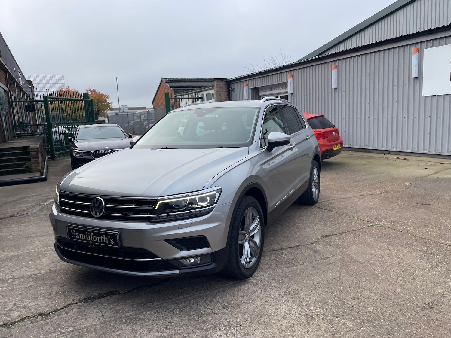 Used Volkswagen Tiguan 2017 for sale - 76514690: Photo 74