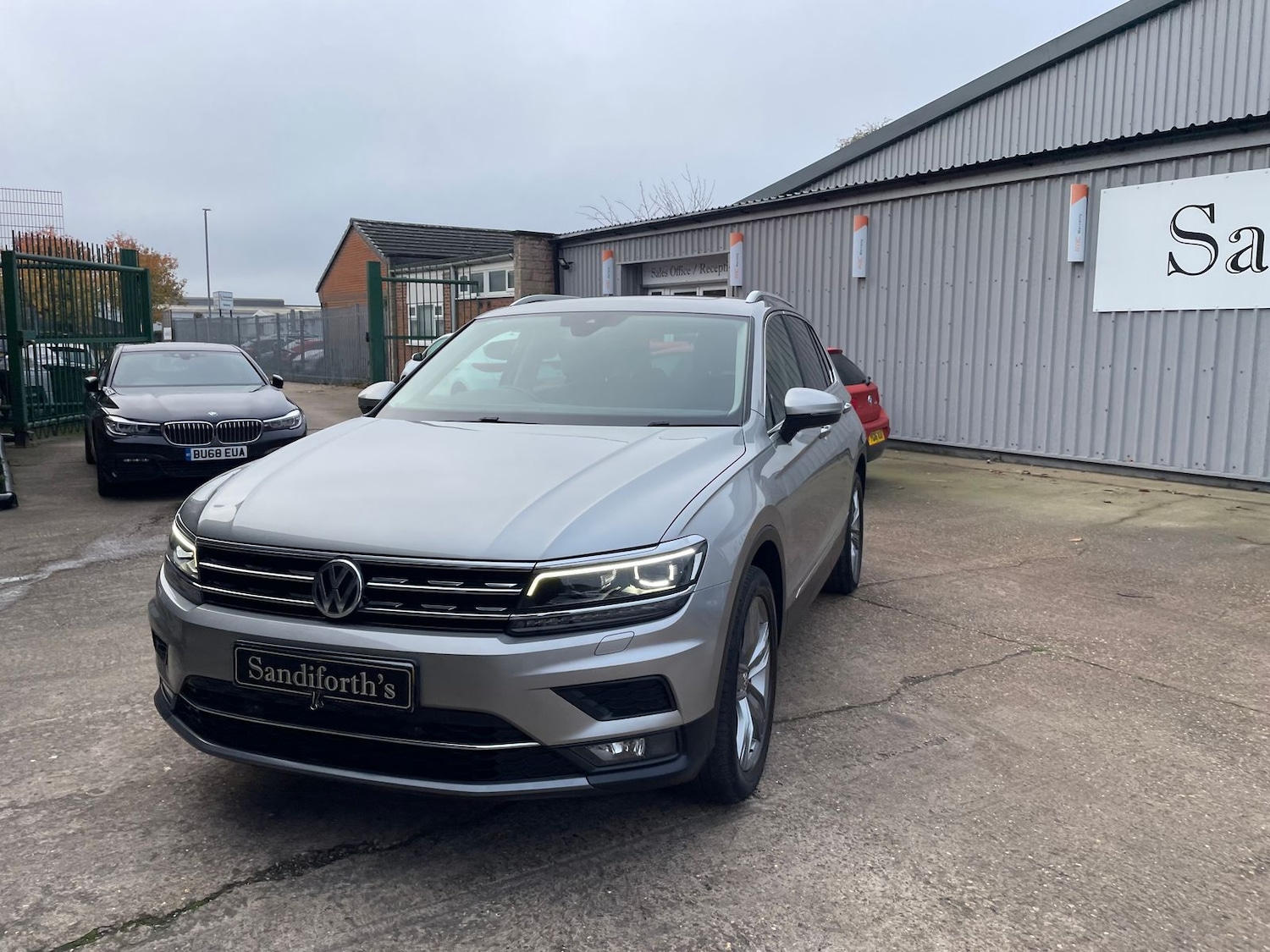 Used Volkswagen Tiguan 2017 for sale - 76514690: Photo 75