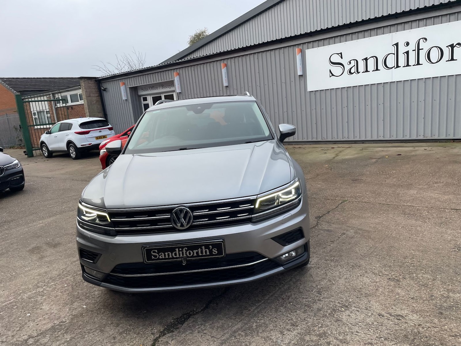 Used Volkswagen Tiguan 2017 for sale - 76514690: Photo 77