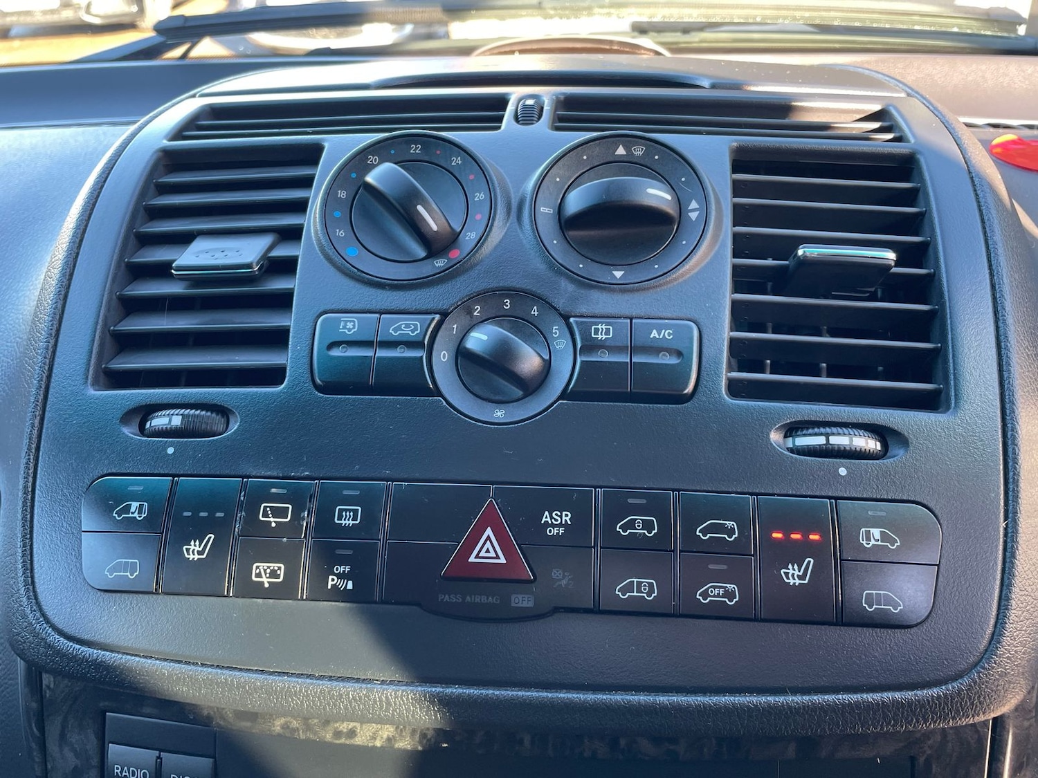 Used Mercedes-Benz Viano 2014 for sale - 77218926: Photo 17