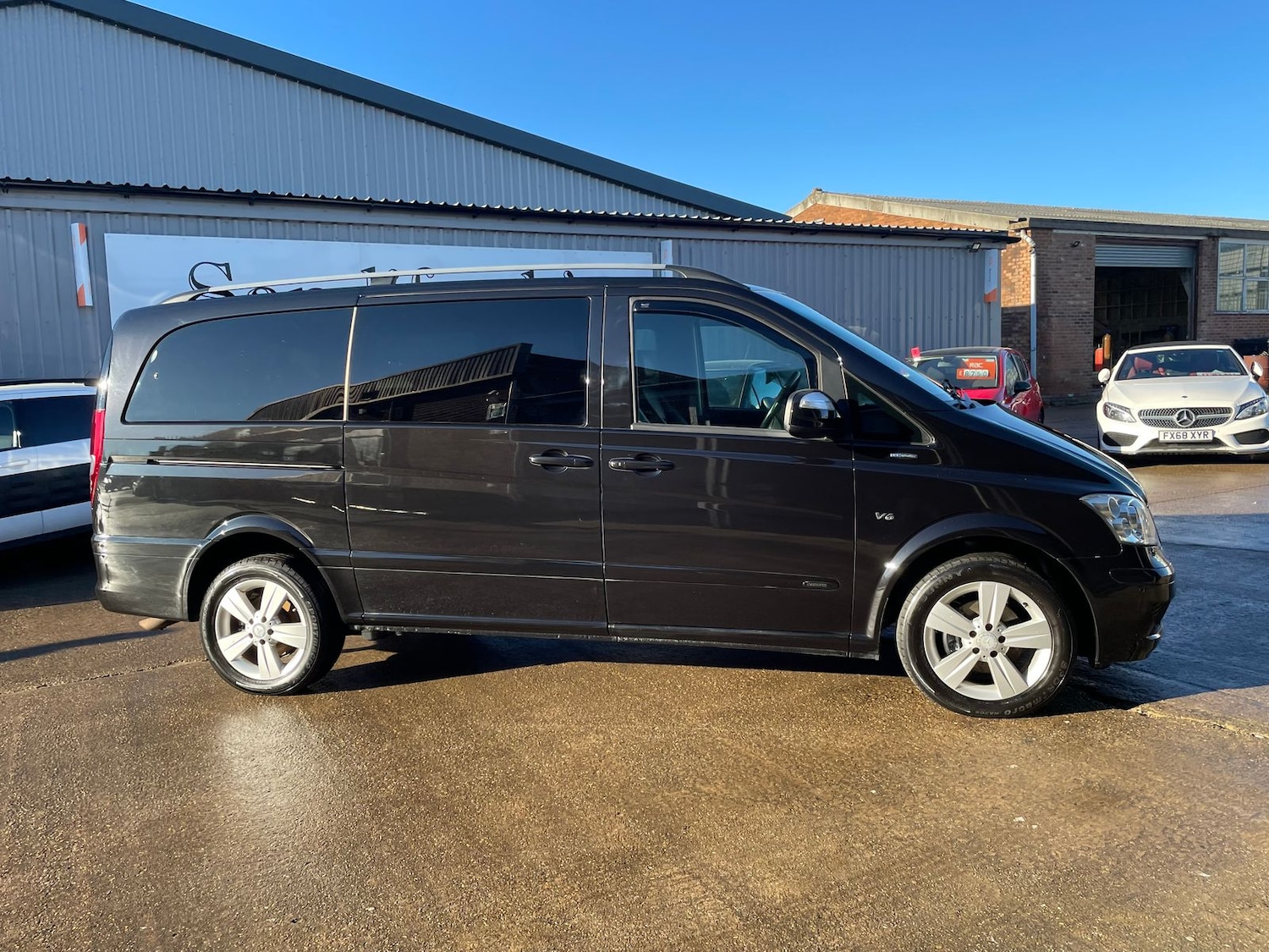 Used Mercedes-Benz Viano 2014 for sale - 77218926: Photo 44