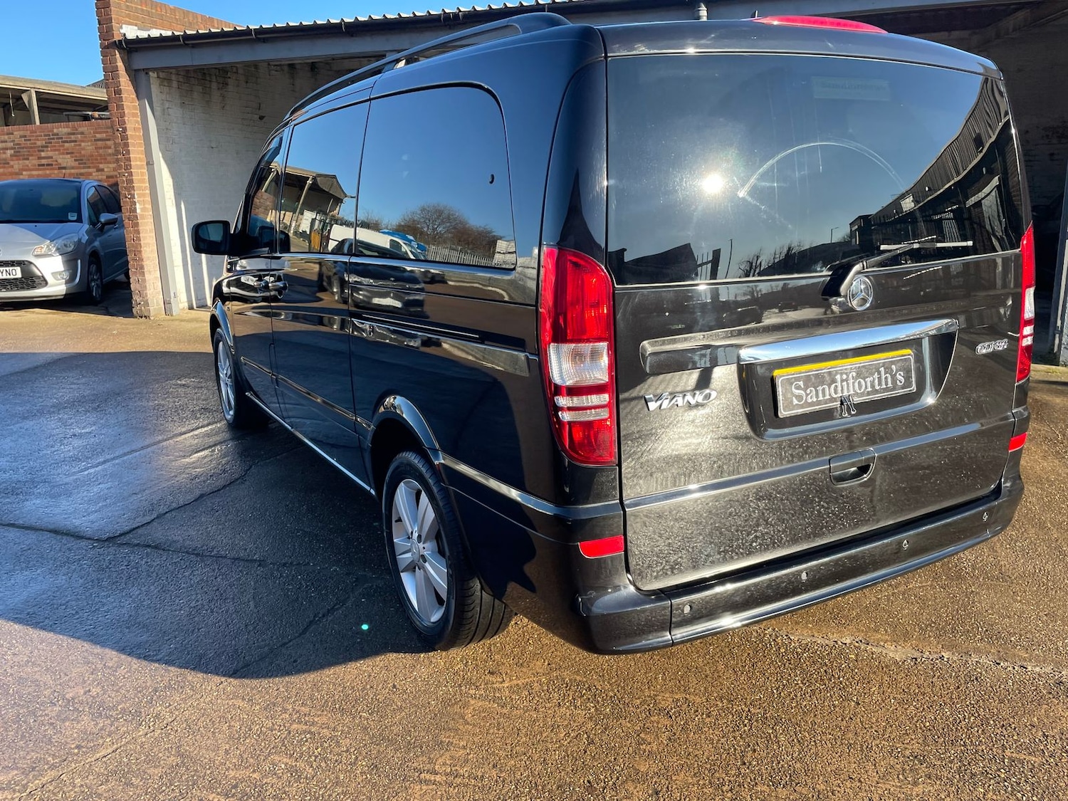 Used Mercedes-Benz Viano 2014 for sale - 77218926: Photo 61