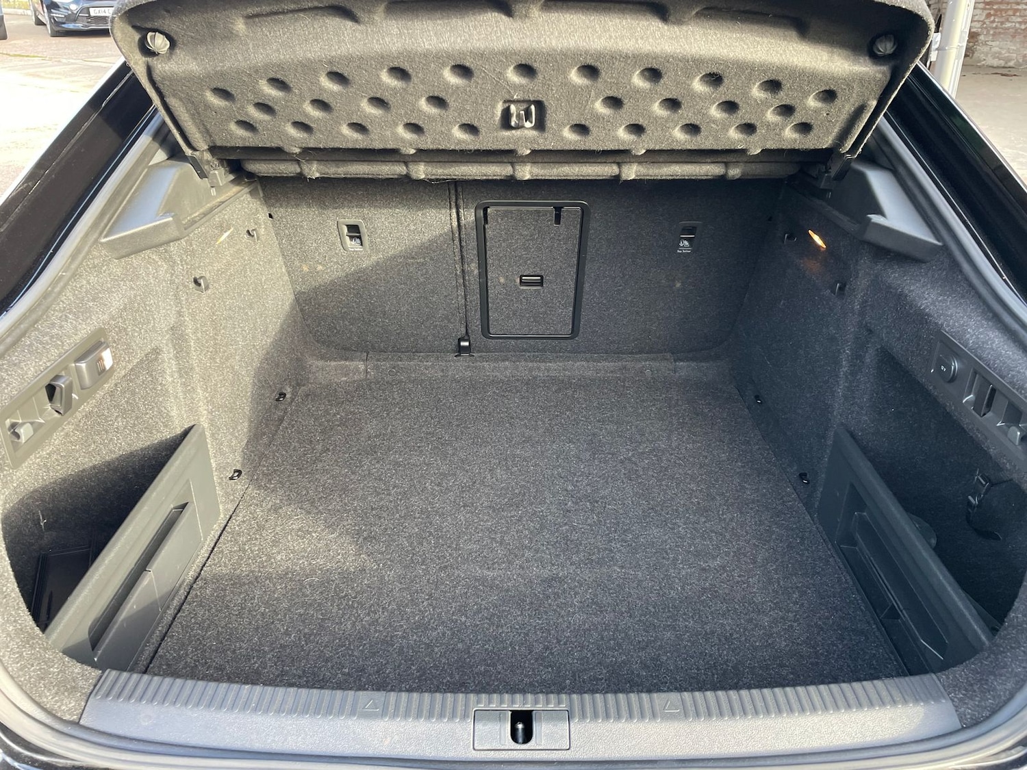 Used Skoda Superb 2017 for sale - 76915226: Photo 12