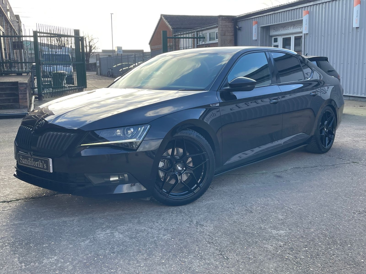 Used Skoda Superb 2017 for sale - 76915226: Photo 3