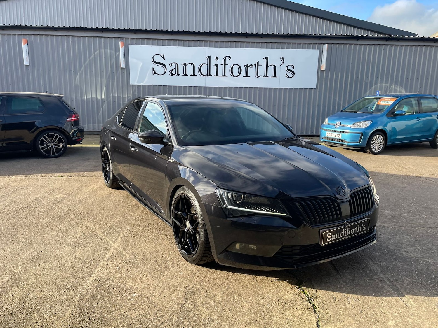 Used Skoda Superb 2017 for sale - 76915226: Photo 38