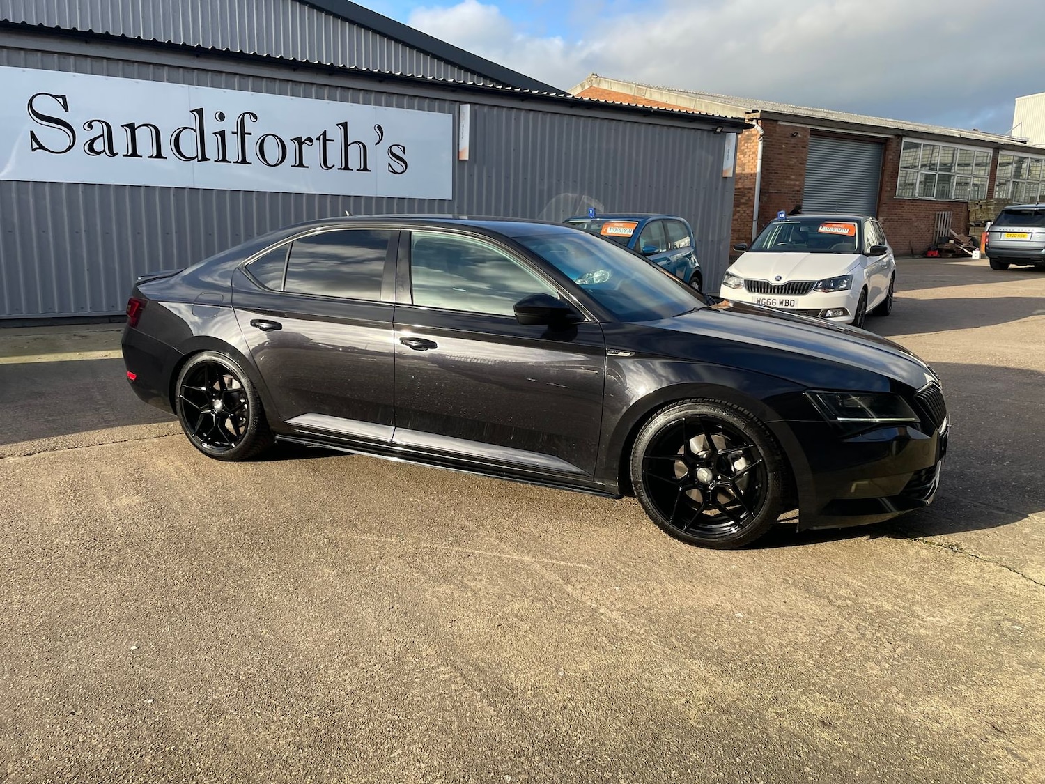 Used Skoda Superb 2017 for sale - 76915226: Photo 41