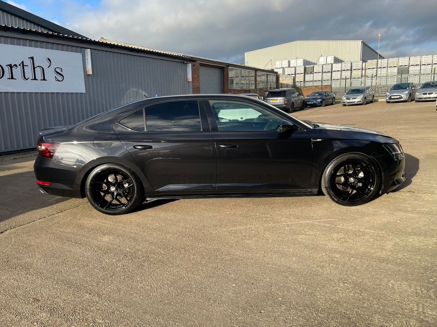 Used Skoda Superb 2017 for sale - 76915226: Photo 43