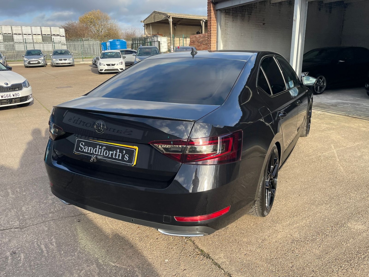 Used Skoda Superb 2017 for sale - 76915226: Photo 51