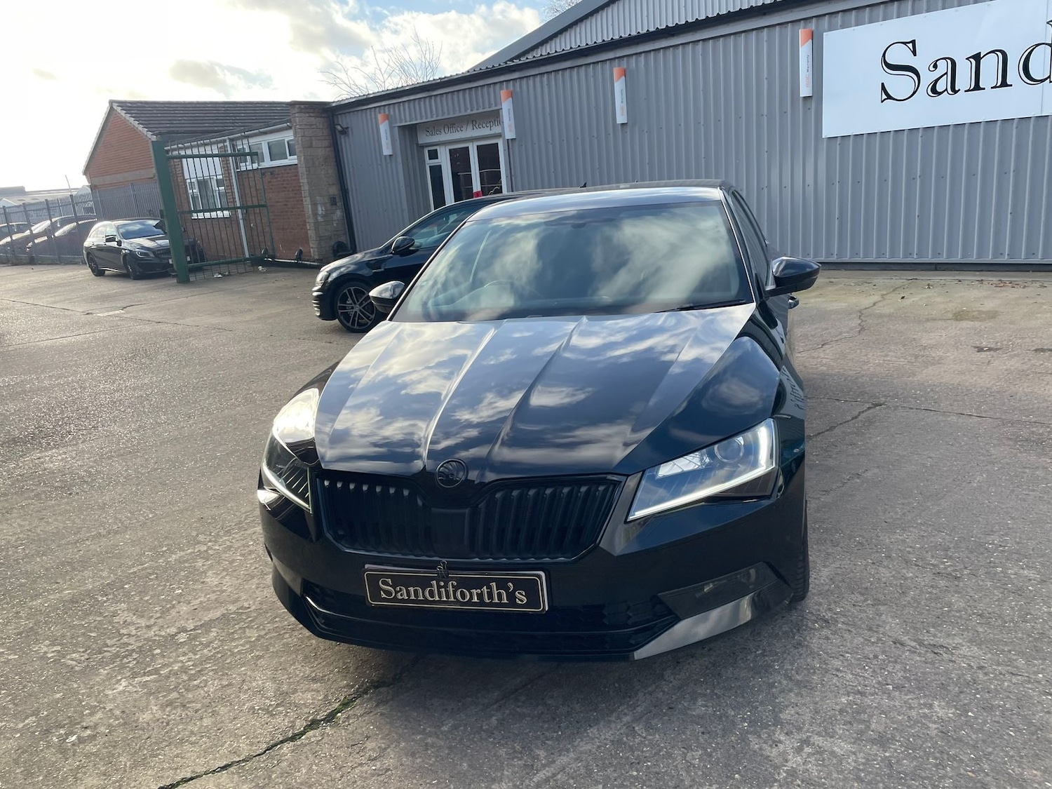 Used Skoda Superb 2017 for sale - 76915226: Photo 73