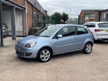 Used Ford Fiesta 2007 for sale - 76216997: Photo