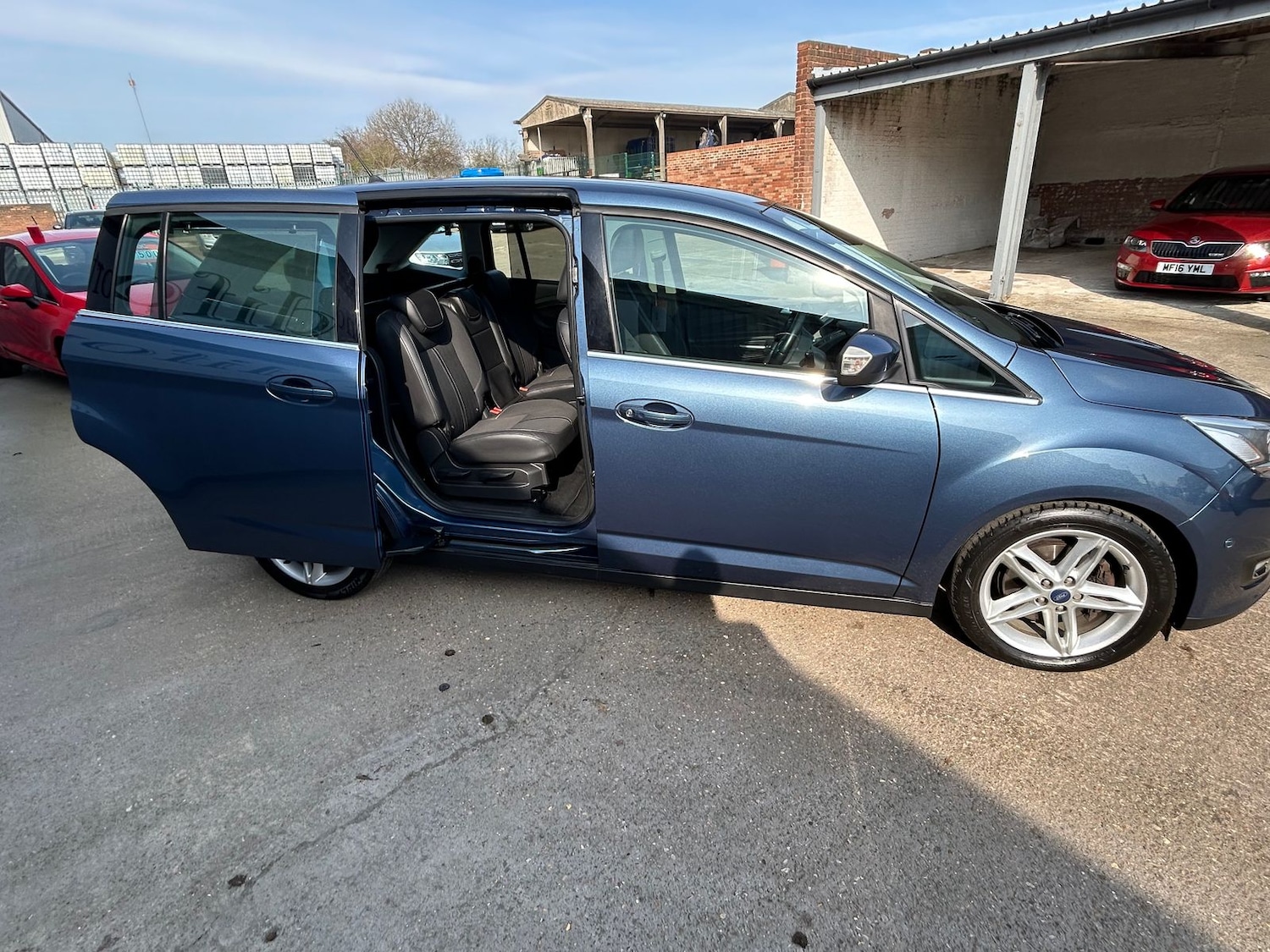 Used Ford Grand C-Max 2019 for sale - 78022658: Photo 9