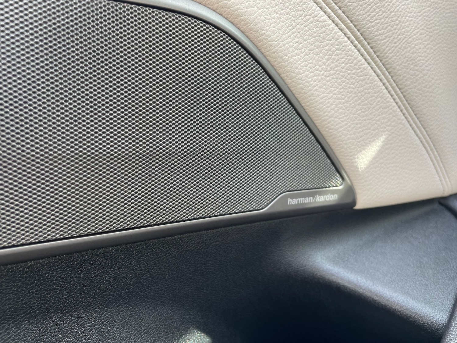 Used BMW 5 Series 2017 for sale - 76514687: Photo 13