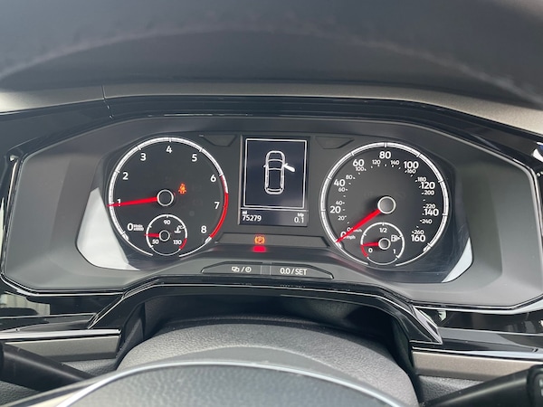 Used Volkswagen Polo 2018 for sale - 76241540: Photo 11