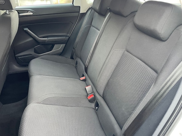 Used Volkswagen Polo 2018 for sale - 76241540: Photo 9