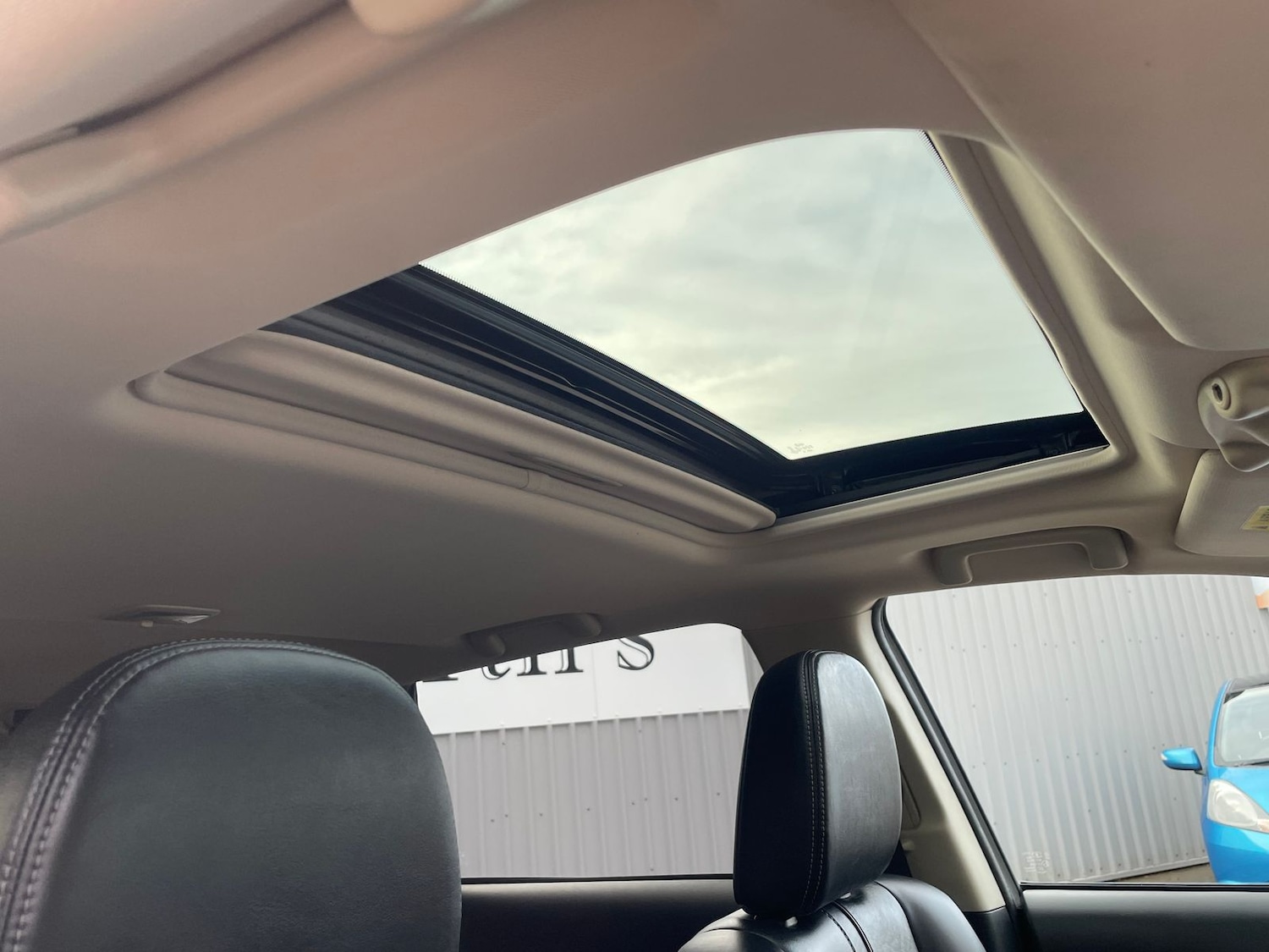 Used Mitsubishi Outlander 2017 for sale - 78149994: Photo 13