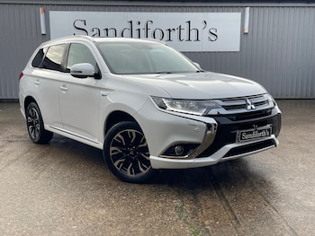 Mitsubishi Outlander feature image