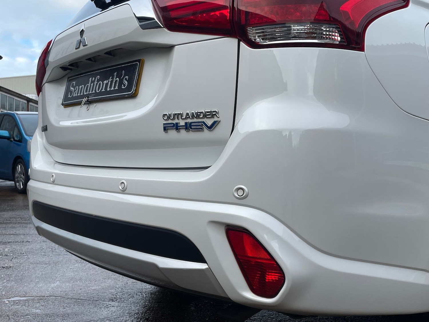 Used Mitsubishi Outlander 2017 for sale - 78149994: Photo 32