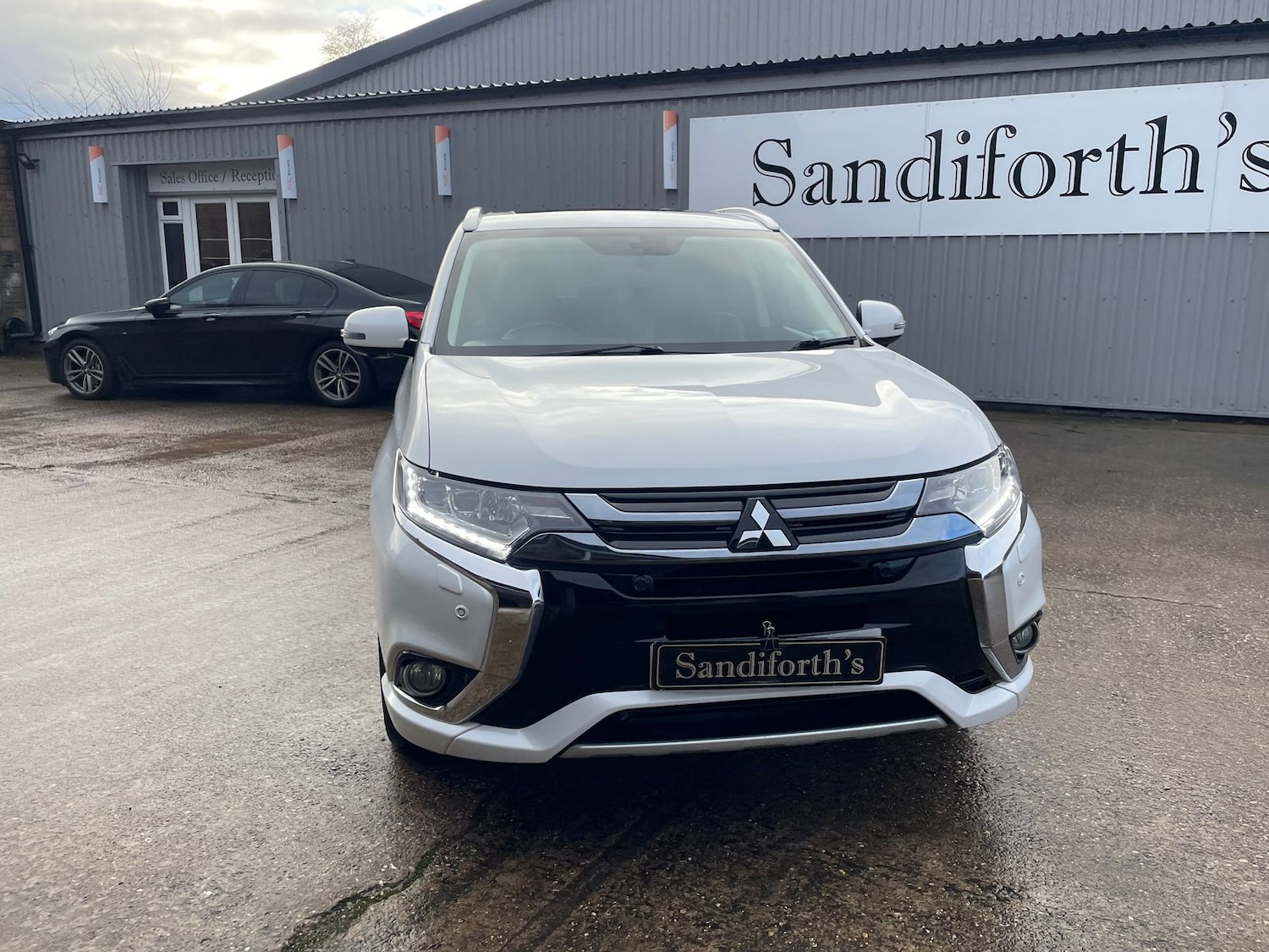 Used Mitsubishi Outlander 2017 for sale - 78149994: Photo 40