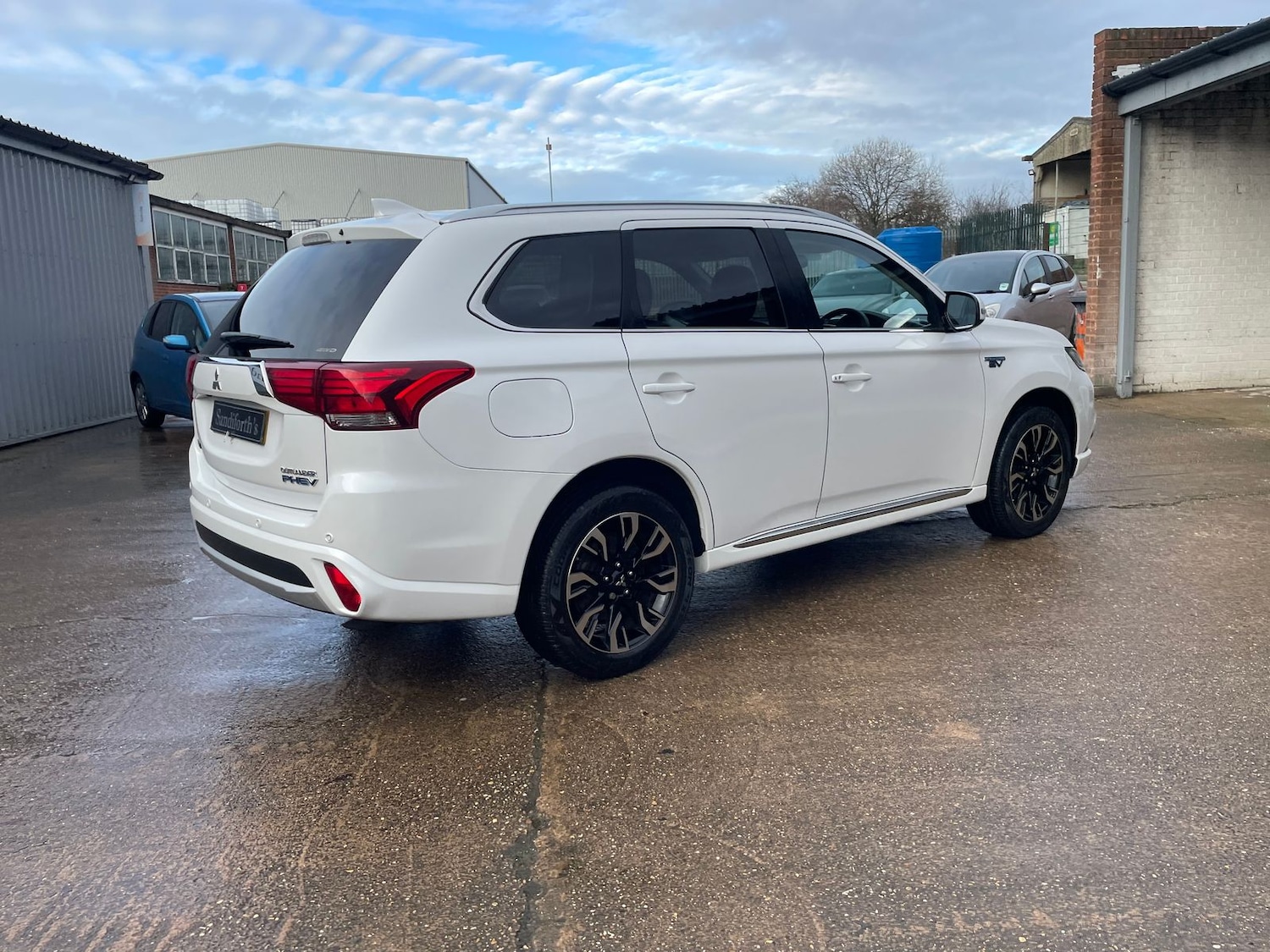 Used Mitsubishi Outlander 2017 for sale - 78149994: Photo 56
