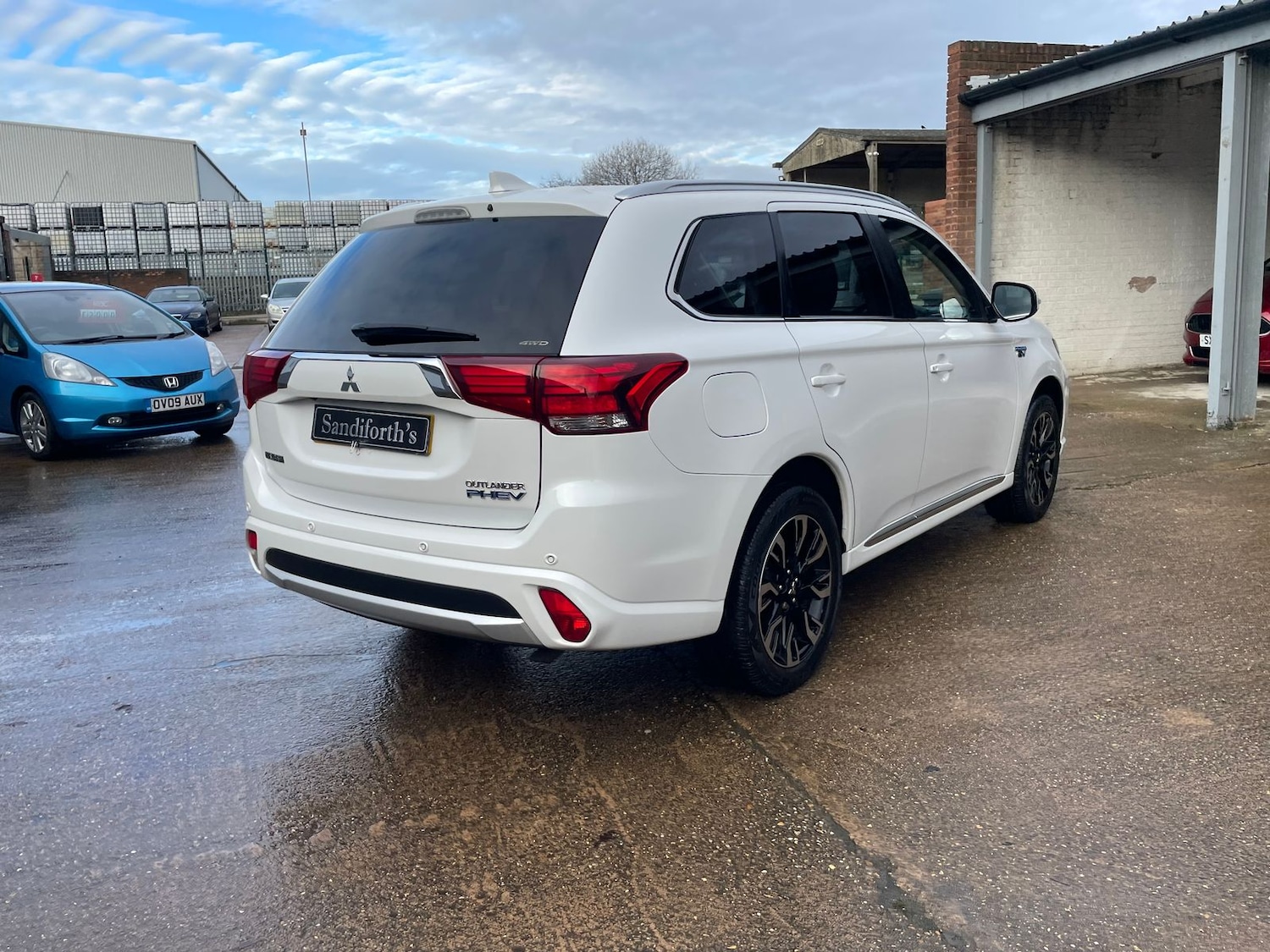 Used Mitsubishi Outlander 2017 for sale - 78149994: Photo 58