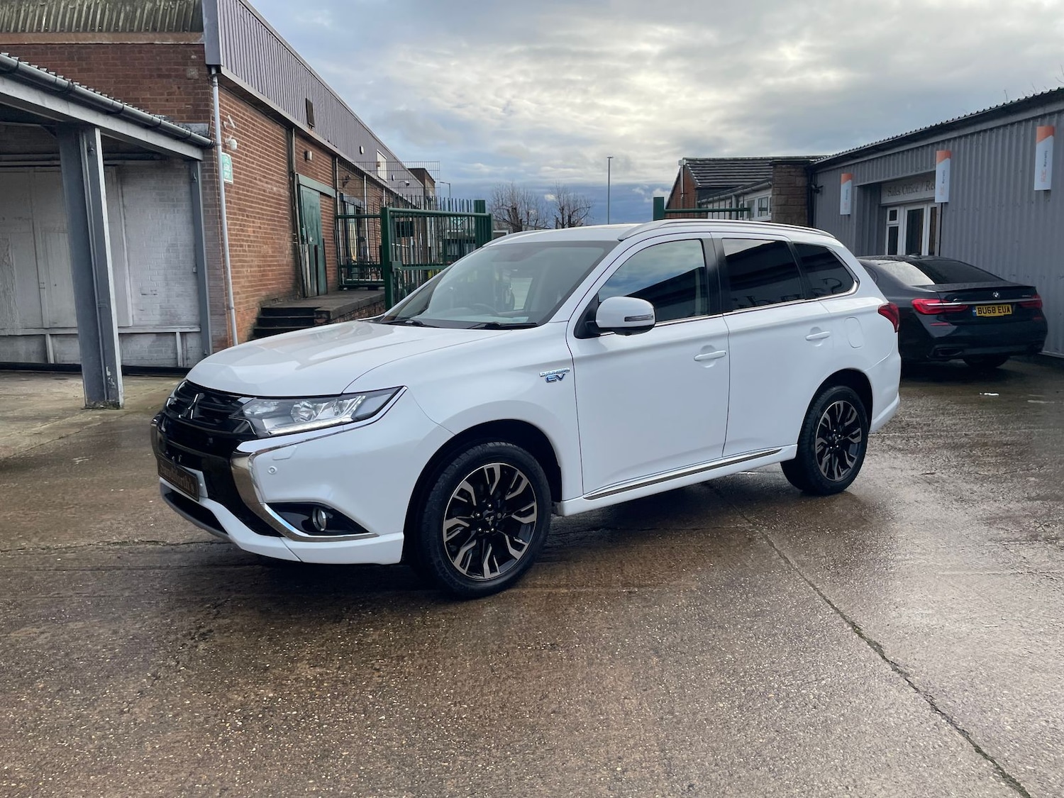 Used Mitsubishi Outlander 2017 for sale - 78149994: Photo 78