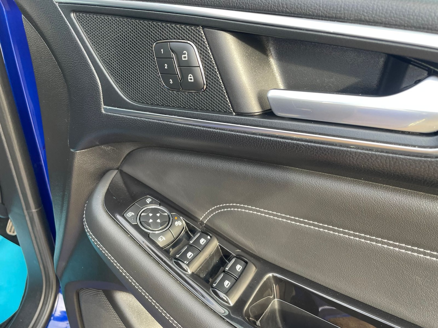 Used Ford S-Max 2017 for sale - 76574951: Photo 31