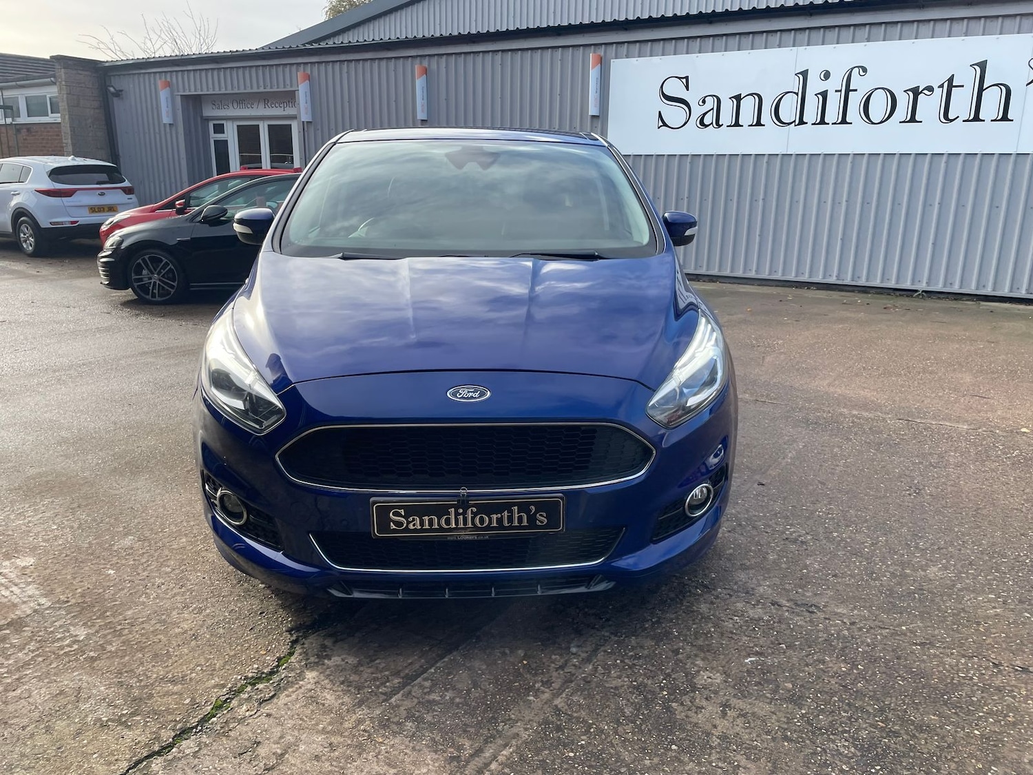 Used Ford S-Max 2017 for sale - 76574951: Photo 38