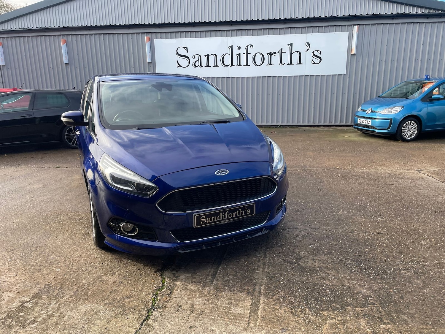 Used Ford S-Max 2017 for sale - 76574951: Photo 39