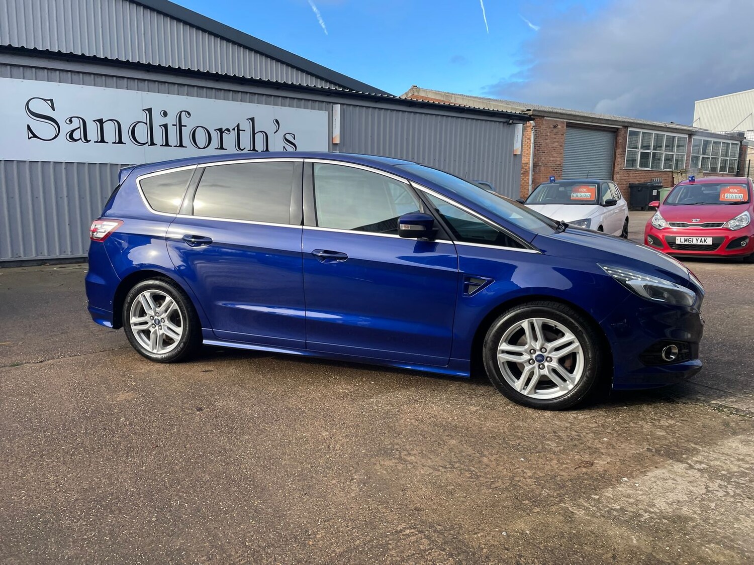 Used Ford S-Max 2017 for sale - 76574951: Photo 46