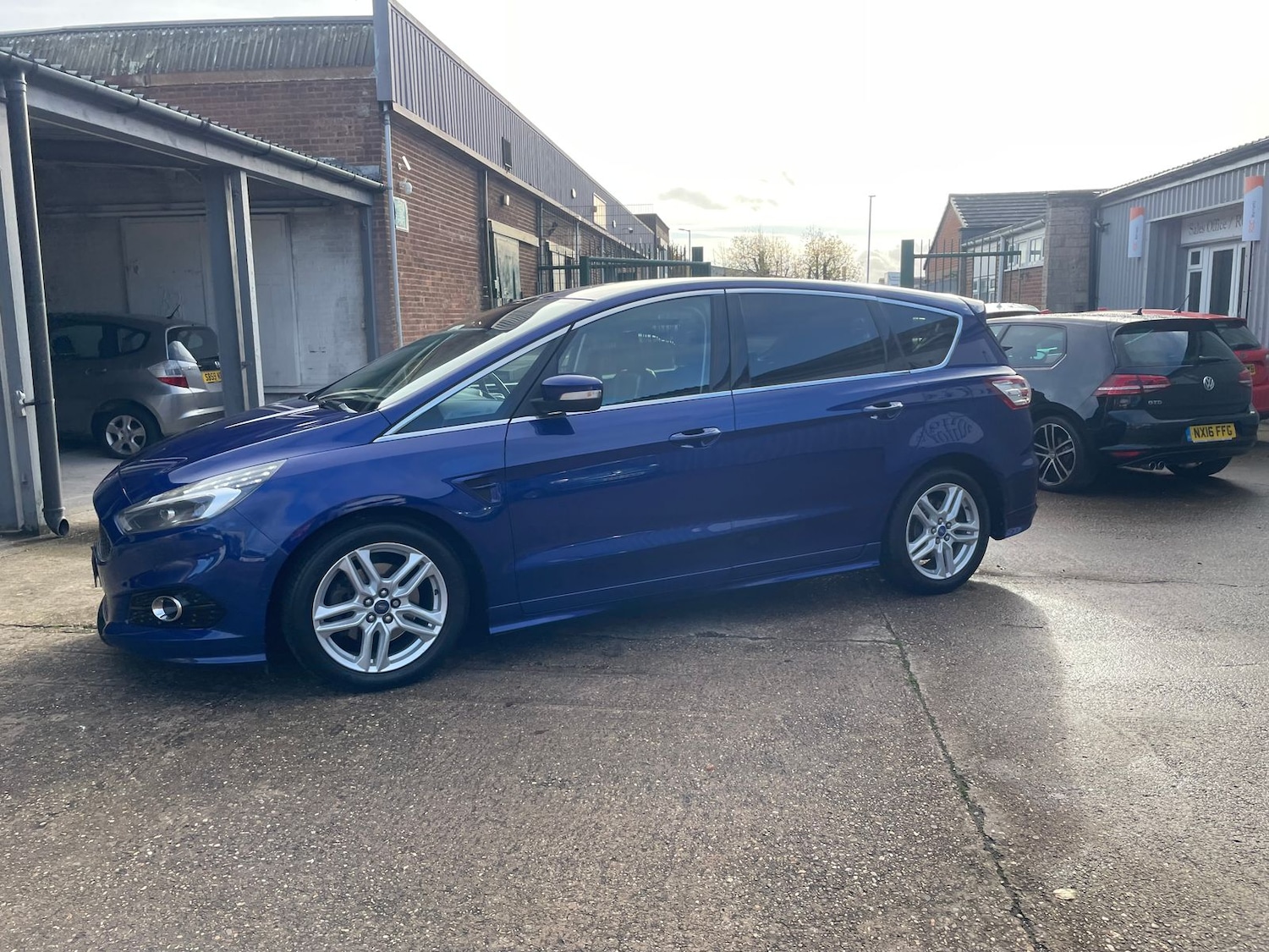 Used Ford S-Max 2017 for sale - 76574951: Photo 71