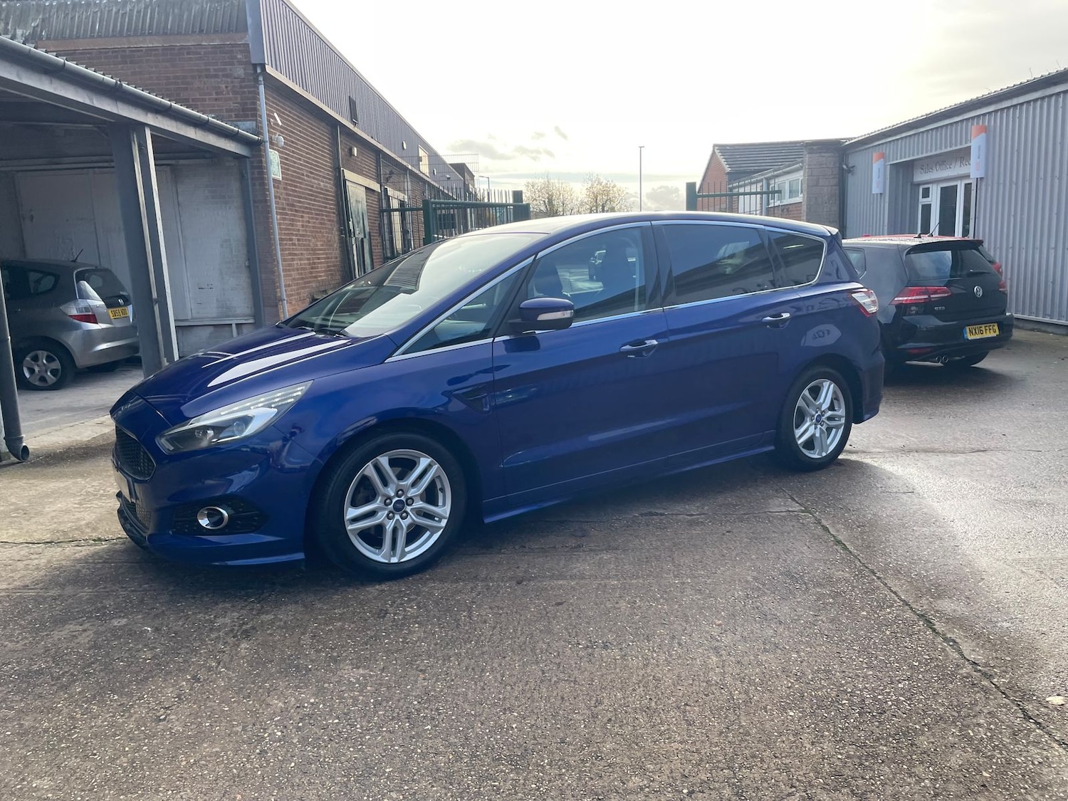 Used Ford S-Max 2017 for sale - 76574951: Photo 72