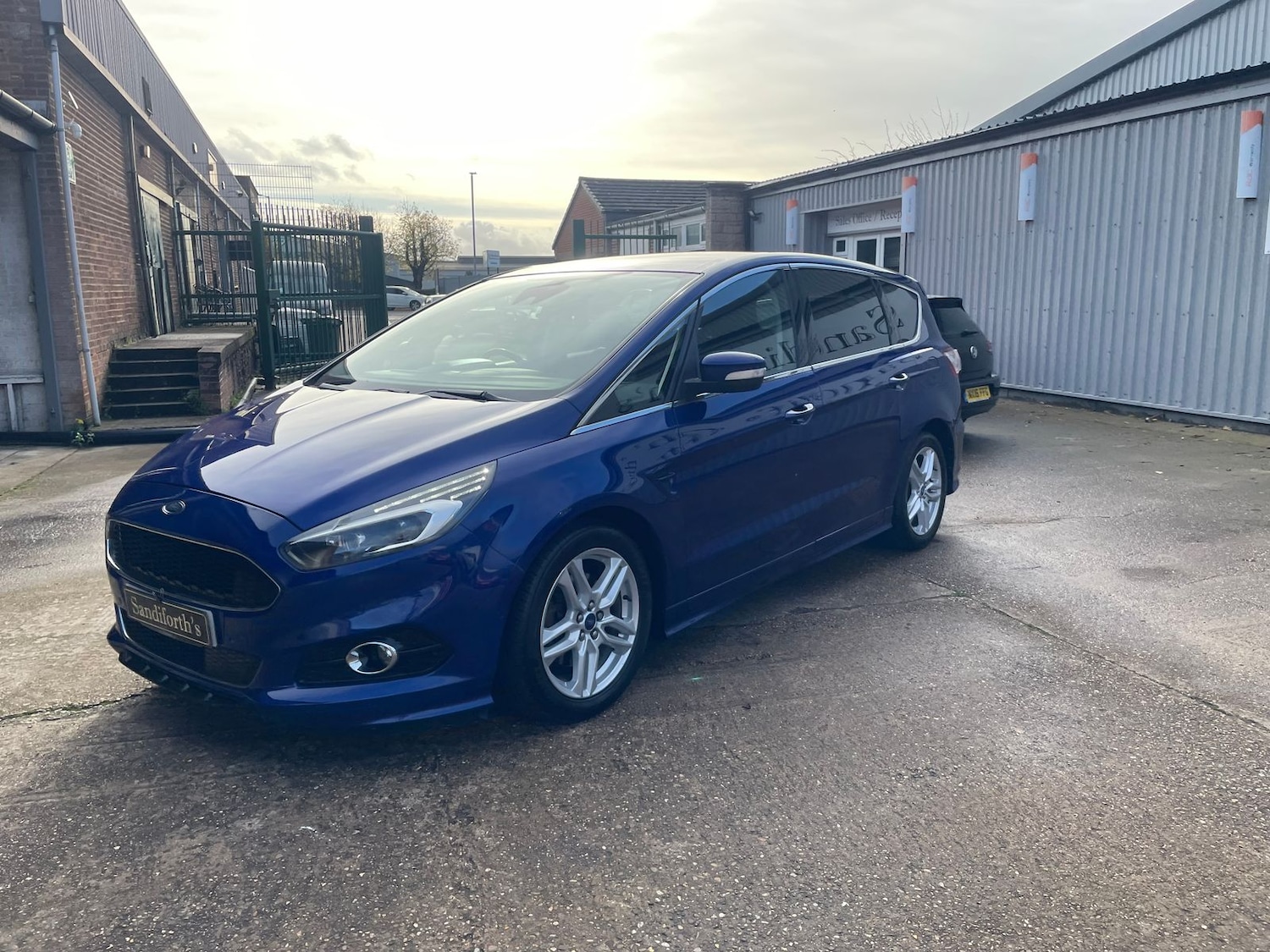 Used Ford S-Max 2017 for sale - 76574951: Photo 74