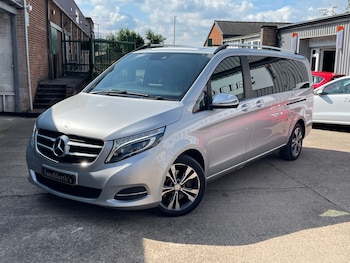 Used Mercedes-Benz V-Class 2016 for sale - 75201449: Photo