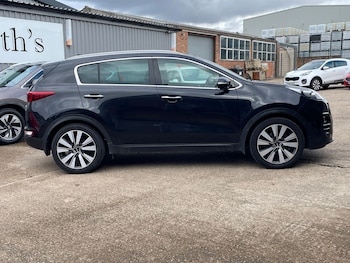 Used Kia Sportage 2017 for sale - 75917081: Photo